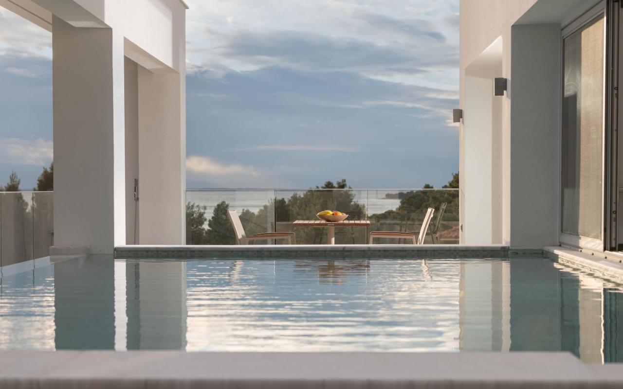 Nikiti Botanic Pool Suites Extérieur photo