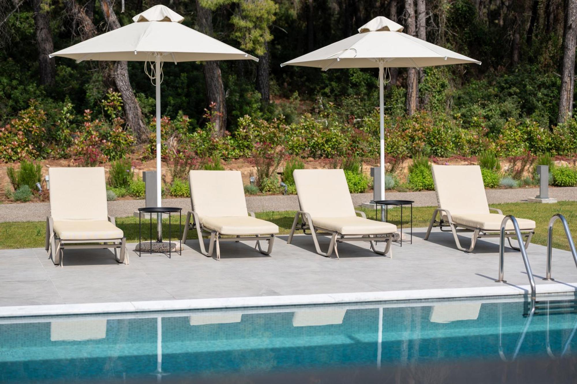Nikiti Botanic Pool Suites Extérieur photo
