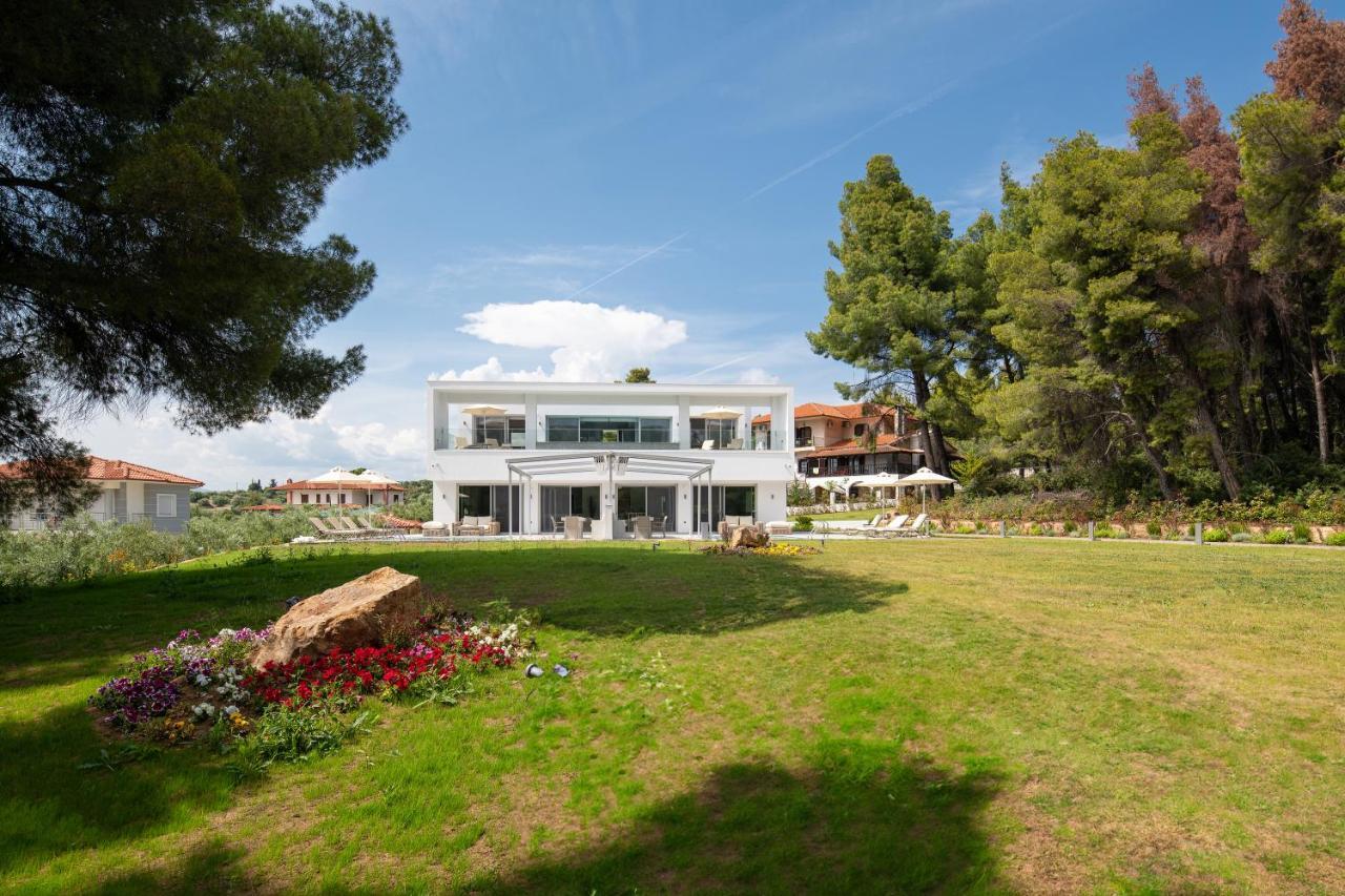 Nikiti Botanic Pool Suites Extérieur photo