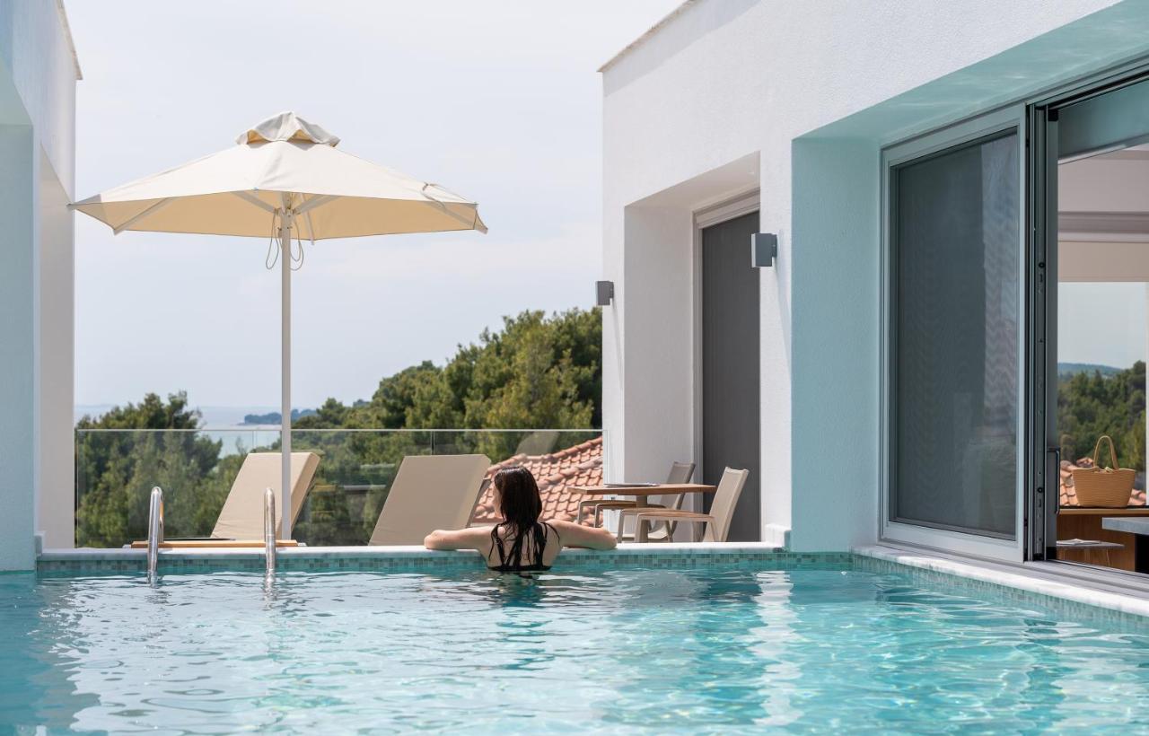Nikiti Botanic Pool Suites Extérieur photo